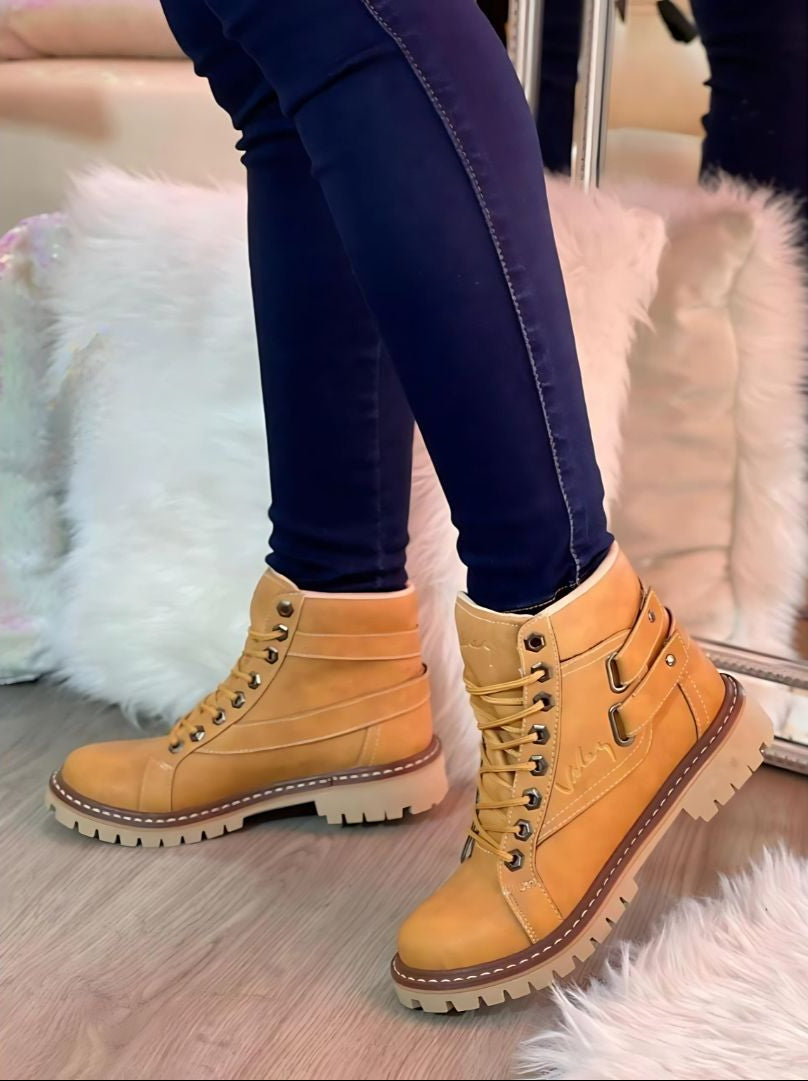 BOTA + MOCHILA JASMIN