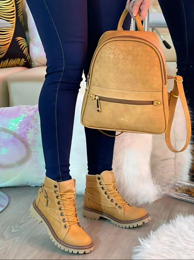 BOTA + MOCHILA JASMIN
