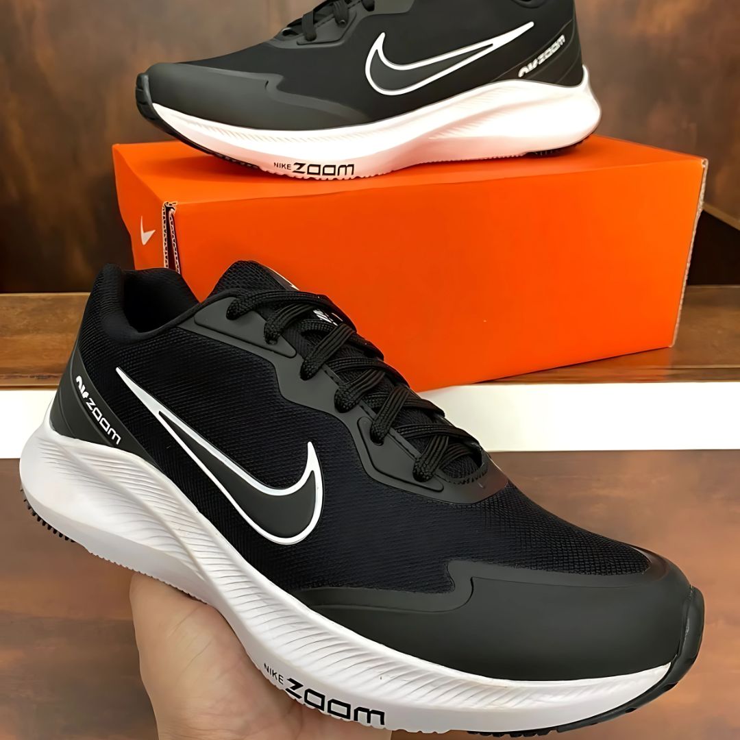 NIKE ZOOM