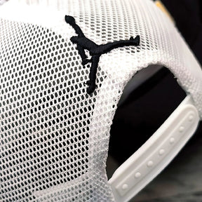 AIR JORDAN