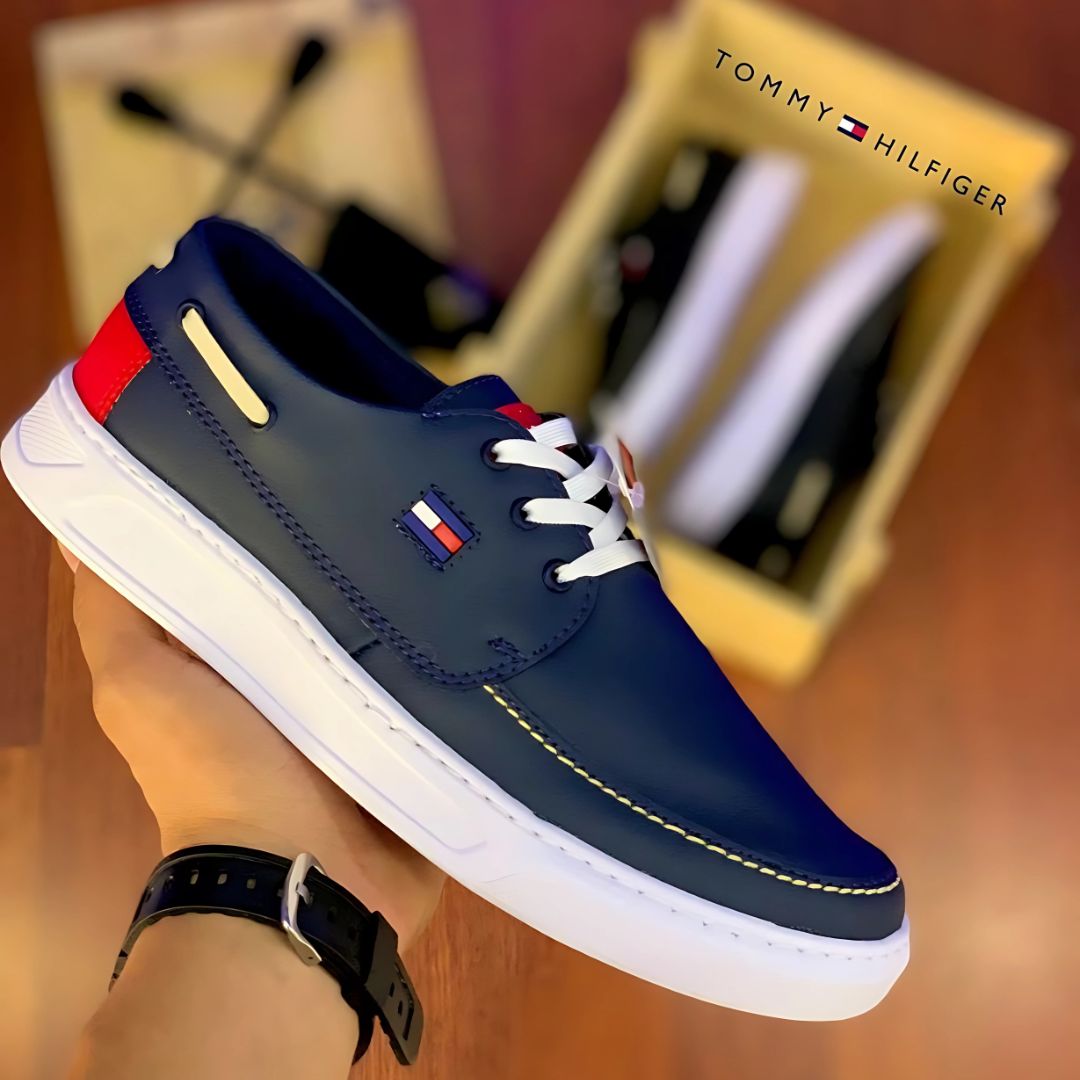 TOMMY HILFIGER CASUAL