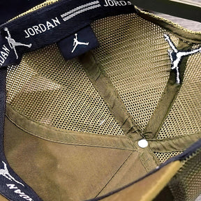AIR JORDAN