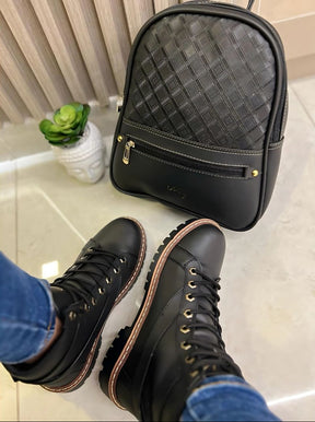 BOTA + MOCHILA JASMIN